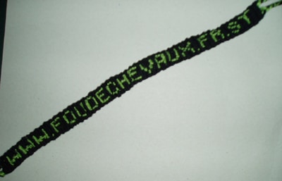 Bracelets brésiliens,laine,loisirs créatifs,le carnet de calli