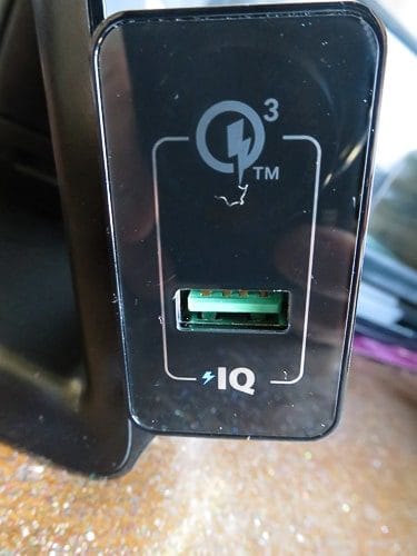 prise usb chargeur secteur anker