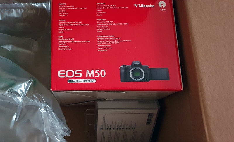 deballage canon eos m50