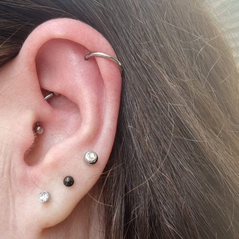 piercing daith et helix