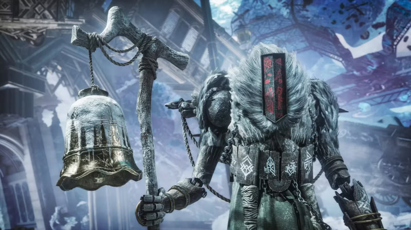Personnage de jeu vidéo en armure hivernale tenant une grande cloche métallique dans un décor gelé et fantastique.